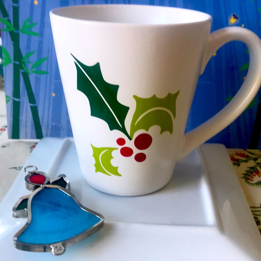 NWOT Starbucks 2011 Holiday Mug